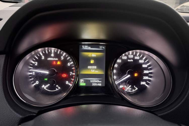 Used Nissan Qashqai 2017 2.0L CVT Smart Enjoyment Version China V Standard Odometer Close Up