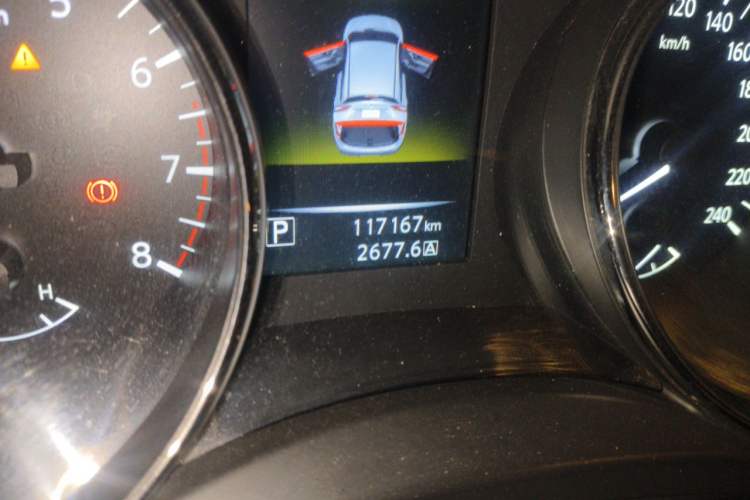 Used Nissan Qashqai 2017 2.0L CVT Smart Enjoyment Version China VI Standard Odometer Close Up