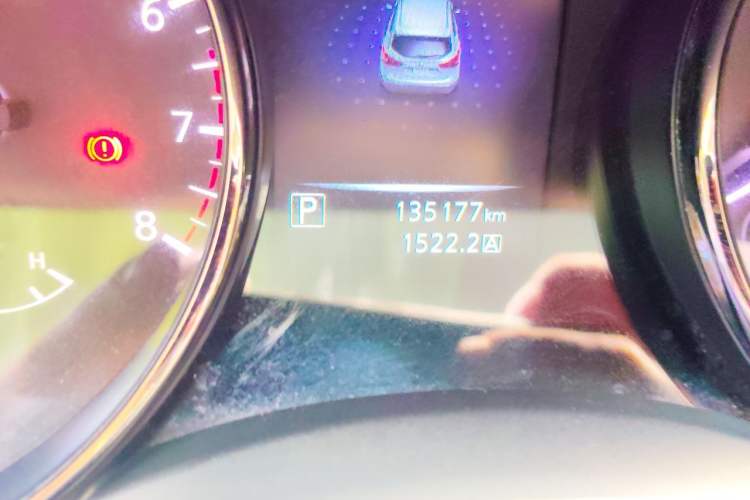 Used Nissan Qashqai 2017 2.0L CVT Smart Enjoyment Version China VI Standard Odometer Close Up