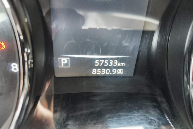 Used Nissan Qashqai 2017 2.0L CVT Luxury Edition China V Standard Odometer Close Up