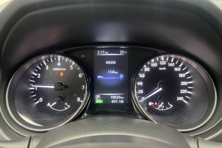 Used Nissan Qashqai 2017 2.0L CVT Smart Enjoyment Version China VI Standard Odometer Close Up
