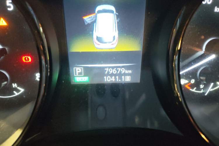 Used Nissan Qashqai 2017 2.0L CVT Smart Enjoyment Version China VI Standard Odometer Close Up