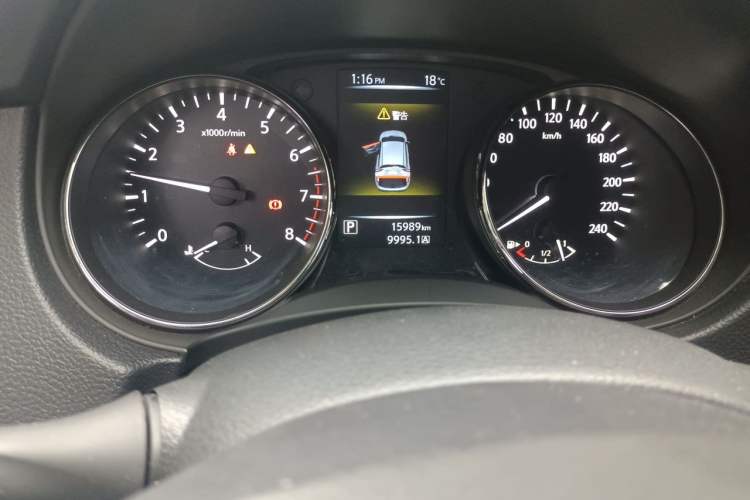 Used Nissan Qashqai 2017 2.0L CVT Luxury Edition China V Standard Odometer Close Up