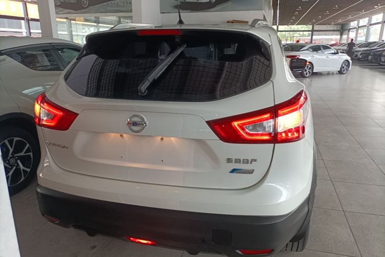 Used Nissan Qashqai 2017 2.0L CVT Smart Enjoyment Version China V Standard Rear