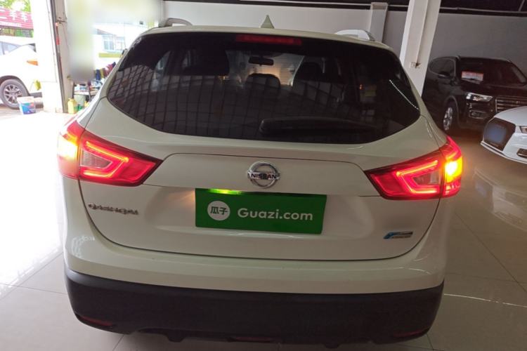 Used Nissan Qashqai 2017 2.0L CVT Elite Edition China V Standard Rear