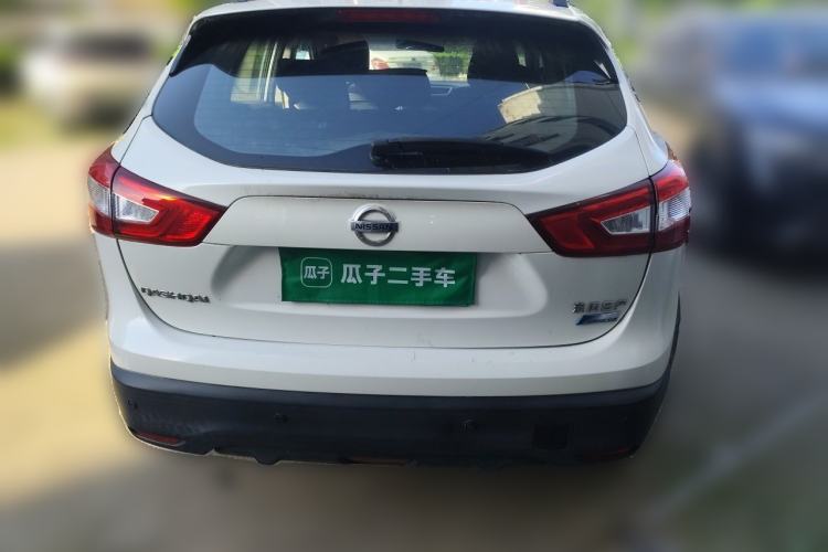 Used Nissan Qashqai 2017 2.0L CVT Elite Edition China V Standard Rear