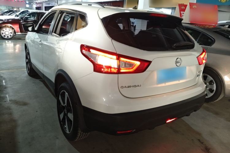 Used Nissan Qashqai 2017 2.0L CVT Luxury Edition China VI Standard Rear Left 45 Deg