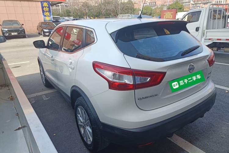 Used Nissan Qashqai 2017 2.0L CVT Elite Edition China V Standard Rear Left 45 Deg