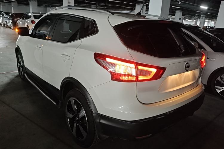 Used Nissan Qashqai 2017 2.0L CVT Smart Enjoyment Version China V Standard Rear Left 45 Deg