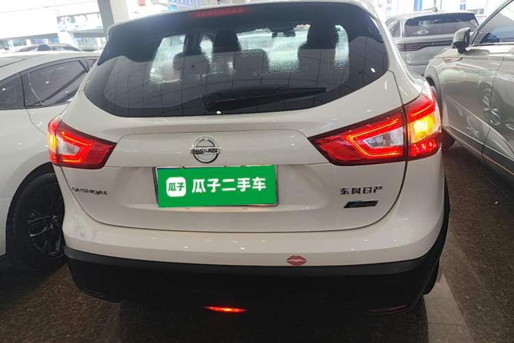 Used Nissan Qashqai 2017 2.0L CVT Elite Edition China VI Standard Rear