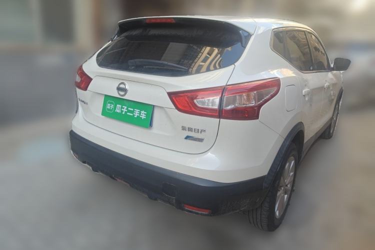 Used Nissan Qashqai 2017 2.0L CVT Elite Edition China V Standard Rear Right 45 Deg
