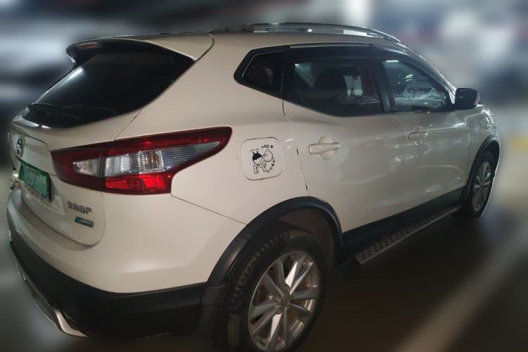 Used Nissan Qashqai 2017 2.0L CVT Elite Edition China V Standard Rear Right 45 Deg