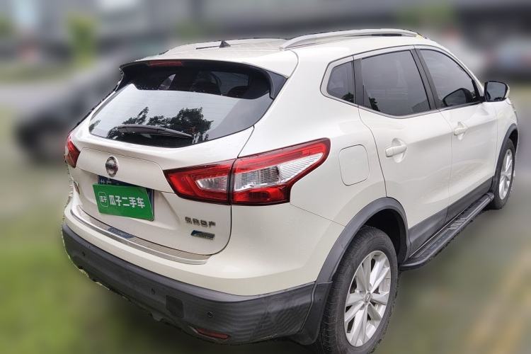 Used Nissan Qashqai 2017 2.0L CVT Elite Edition China V Standard Rear Right 45 Deg