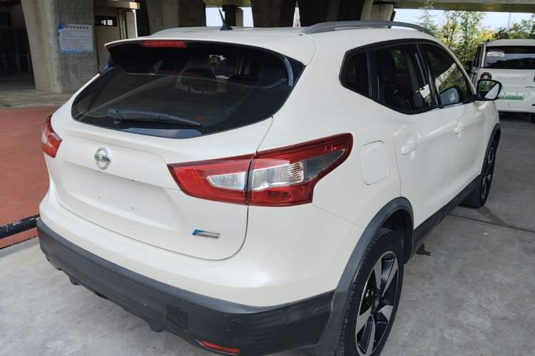Used Nissan Qashqai 2017 2.0L CVT Smart Enjoyment Version China V Standard Rear Right 45 Deg