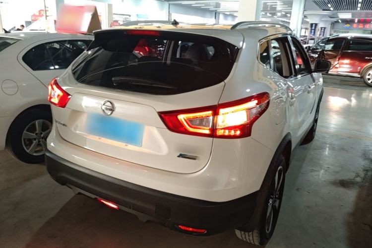 Used Nissan Qashqai 2017 2.0L CVT Luxury Edition China VI Standard Rear Right 45 Deg