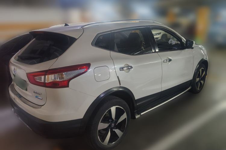 Used Nissan Qashqai 2017 2.0L CVT Luxury Edition China V Standard Rear Right 45 Deg