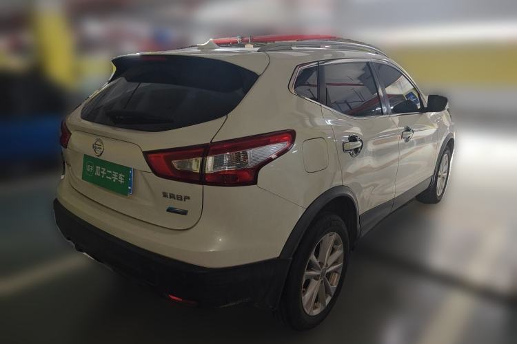 Used Nissan Qashqai 2017 2.0L CVT Elite Edition China V Standard Rear Right 45 Deg