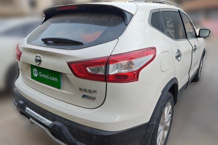 Used Nissan Qashqai 2017 2.0L CVT Elite Edition China V Standard Rear Right 45 Deg