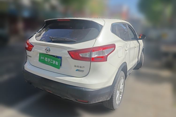 Used Nissan Qashqai 2017 2.0L CVT Elite Edition China V Standard Rear Right 45 Deg