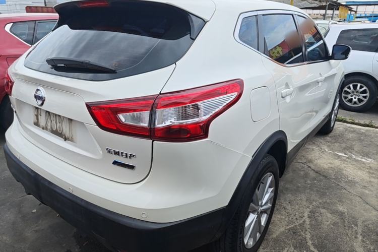 Used Nissan Qashqai 2017 2.0L CVT Elite Edition China V Standard Rear Right 45 Deg