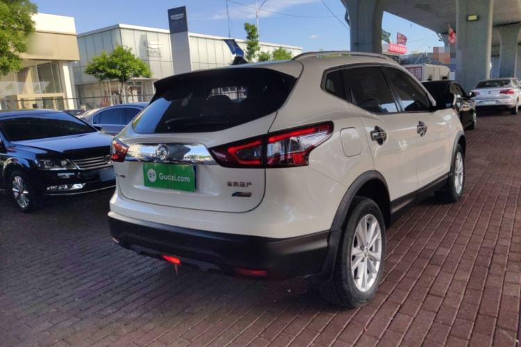 Used Nissan Qashqai 2017 2.0L CVT Elite Edition China V Standard Rear Right 45 Deg