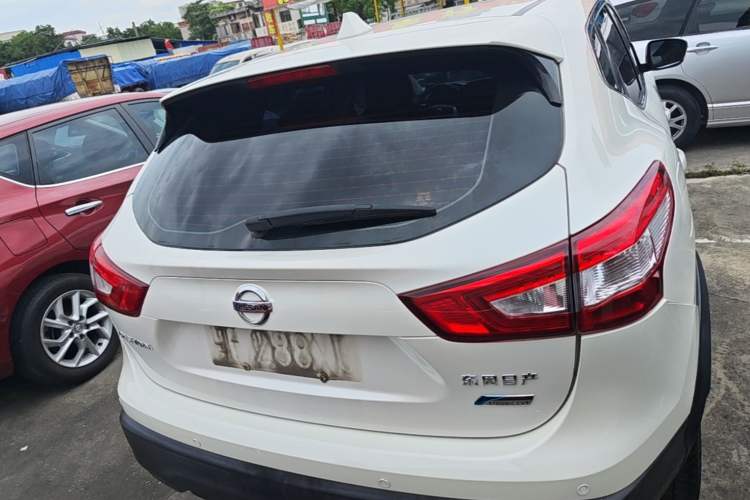 Used Nissan Qashqai 2017 2.0L CVT Elite Edition China V Standard Rear