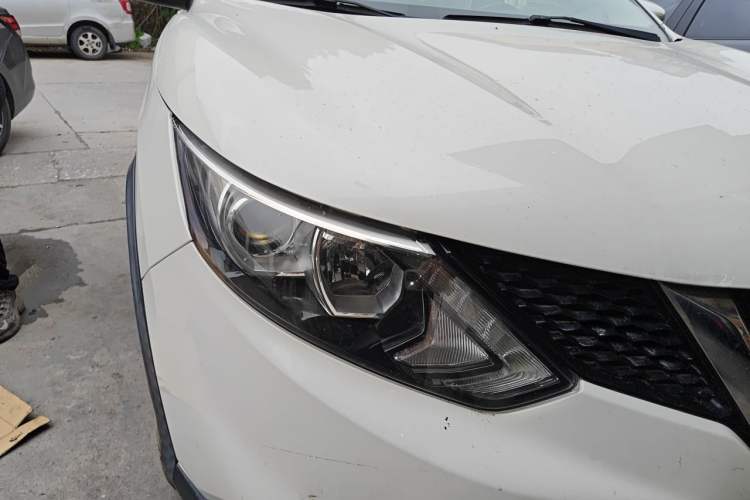 Used Nissan Qashqai 2017 2.0L CVT Smart Enjoyment Version China V Standard Right Front Headlight