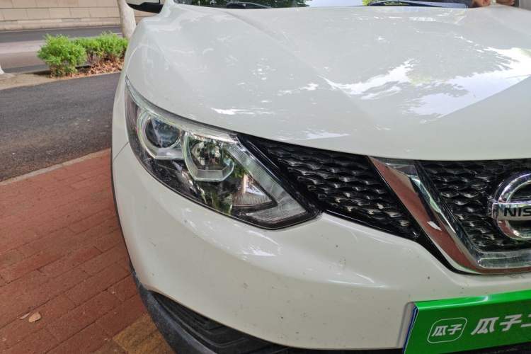 Used Nissan Qashqai 2017 1.2T Manual Fashion Edition Right Front Headlight