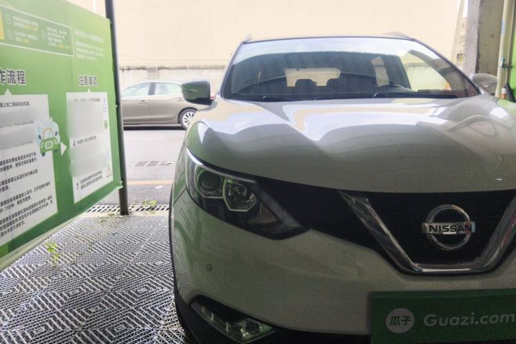 Used Nissan Qashqai 2017 2.0L CVT Smart Enjoyment Version China V Standard Right Front Headlight