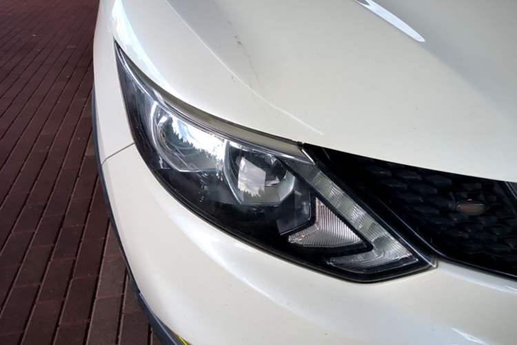Used Nissan Qashqai 2017 2.0L CVT Elite Edition China V Standard Right Front Headlight