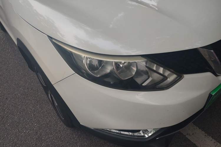 Used Nissan Qashqai 2017 2.0L CVT Luxury Edition China V Standard Right Front Headlight