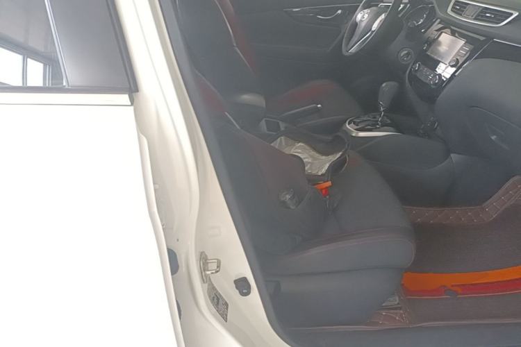 Used Nissan Qashqai 2017 2.0L CVT Smart Enjoyment Version China V Standard Right Front Seat