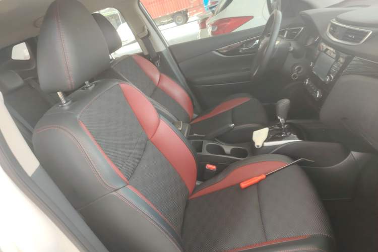 Used Nissan Qashqai 2017 2.0L CVT Smart Enjoyment Version China VI Standard Right Front Seat