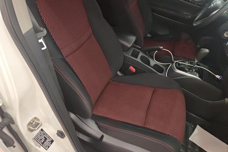 Used Nissan Qashqai 2017 2.0L CVT Elite Edition China V Standard Right Front Seat