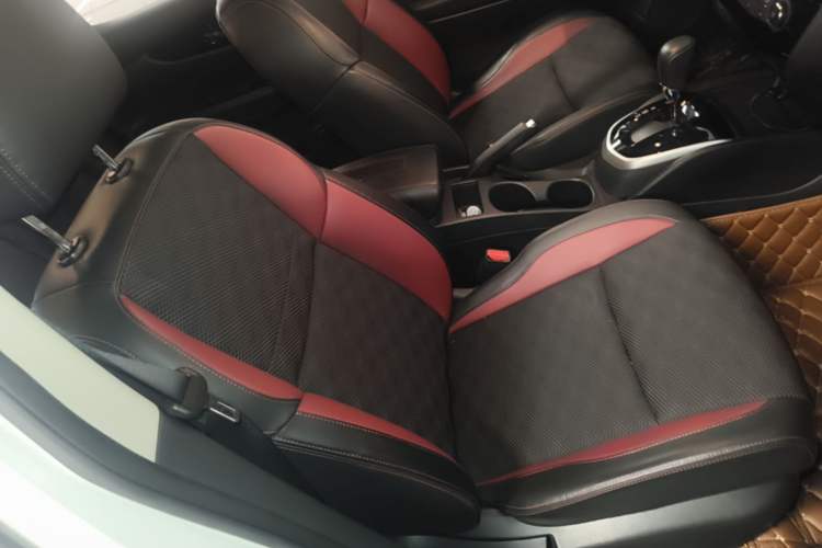 Used Nissan Qashqai 2017 2.0L CVT Smart Enjoyment Version China V Standard Right Front Seat