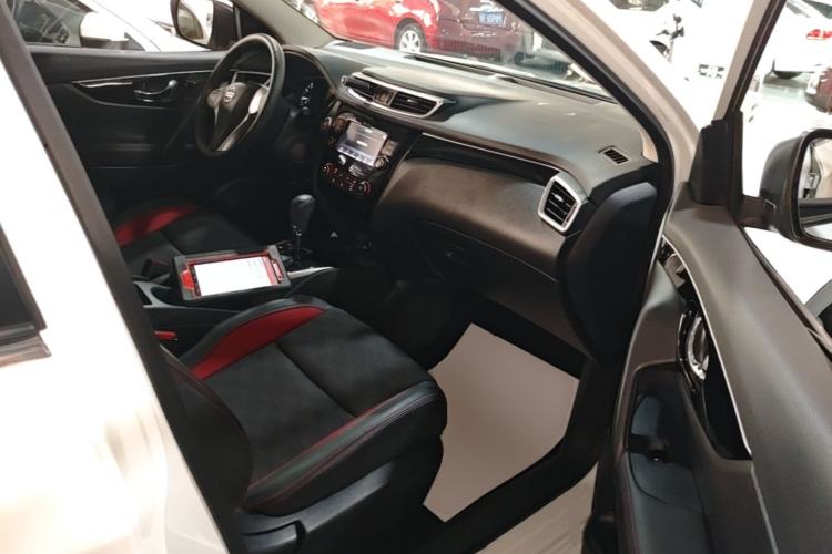 Used Nissan Qashqai 2017 2.0L CVT Luxury Edition China VI Standard Right Front Seat