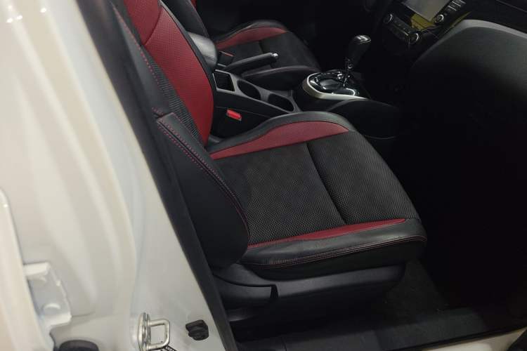 Used Nissan Qashqai 2017 2.0L CVT Luxury Edition China V Standard Right Front Seat