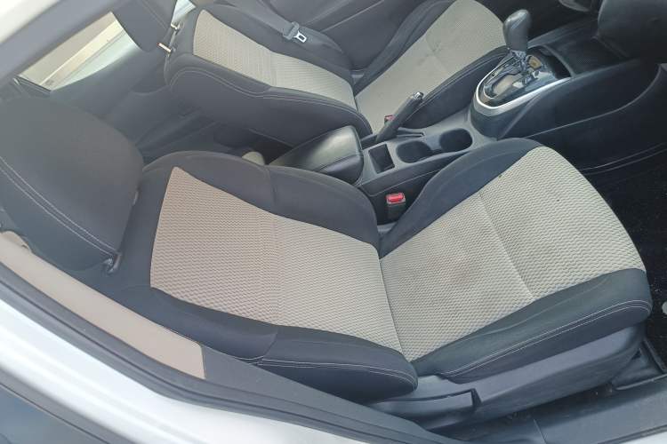 Used Nissan Qashqai 2017 2.0L CVT Elite Edition China V Standard Right Front Seat
