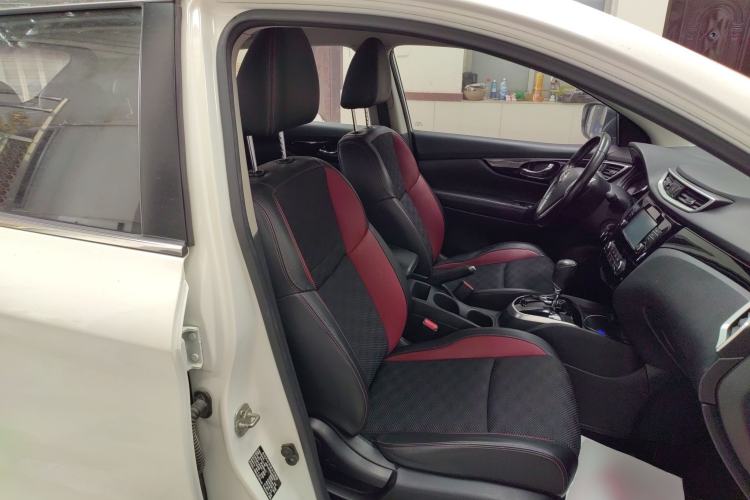 Used Nissan Qashqai 2017 2.0L CVT Smart Enjoyment Version China V Standard Right Front Seat