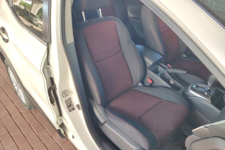 Used Nissan Qashqai 2017 2.0L CVT Elite Edition China V Standard Right Front Seat