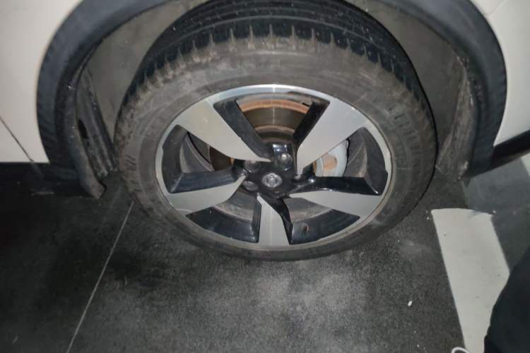 Used Nissan Qashqai 2017 2.0L CVT Luxury Edition China V Standard Right Front Wheel Hub