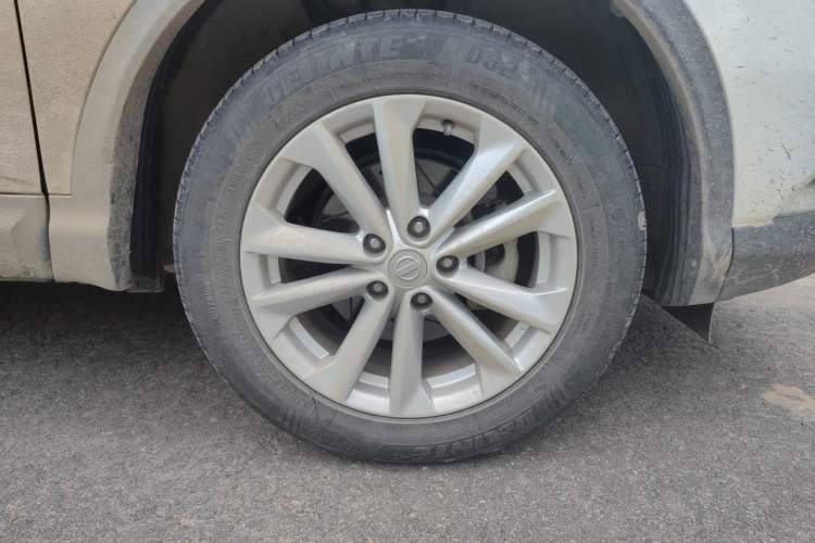 Used Nissan Qashqai 2017 2.0L CVT Elite Edition China V Standard Right Front Wheel Hub