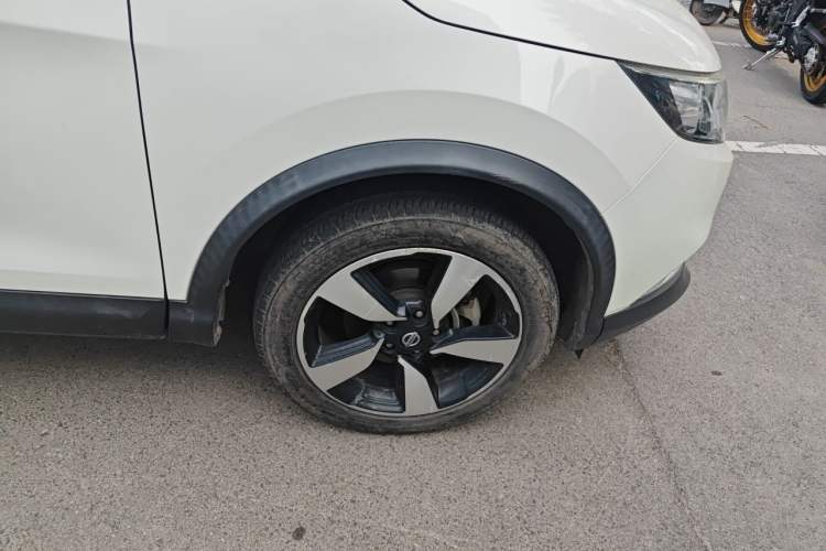 Used Nissan Qashqai 2017 2.0L CVT Smart Enjoyment Version China V Standard Right Front Wheel Hub