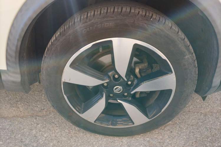 Used Nissan Qashqai 2017 2.0L CVT Smart Enjoyment Version China V Standard Right Front Wheel Hub