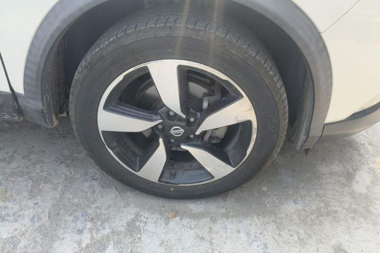 Used Nissan Qashqai 2017 2.0L CVT Smart Enjoyment Version China V Standard Right Front Wheel Hub