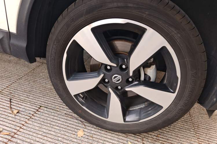 Used Nissan Qashqai 2017 2.0L CVT Smart Enjoyment Version China V Standard Right Front Wheel Hub