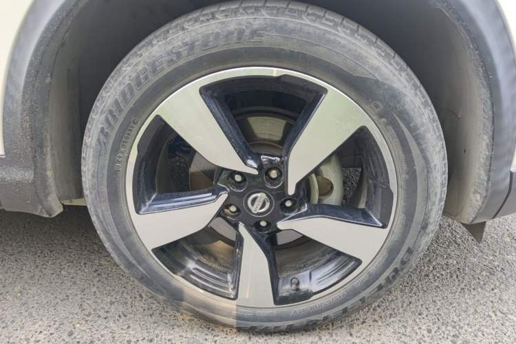 Used Nissan Qashqai 2017 2.0L CVT Smart Enjoyment Version China V Standard Right Front Wheel Hub