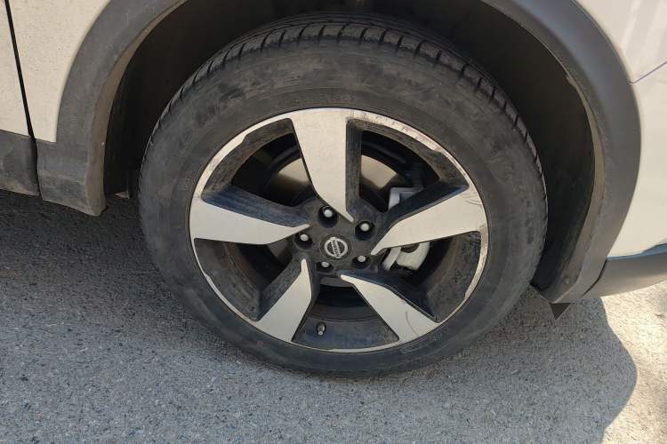 Used Nissan Qashqai 2017 2.0L CVT Smart Enjoyment Version China VI Standard Right Front Wheel Hub