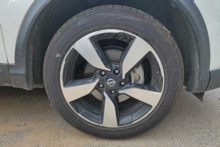 Used Nissan Qashqai 2017 2.0L CVT Smart Enjoyment Version China V Standard Right Front Wheel Hub