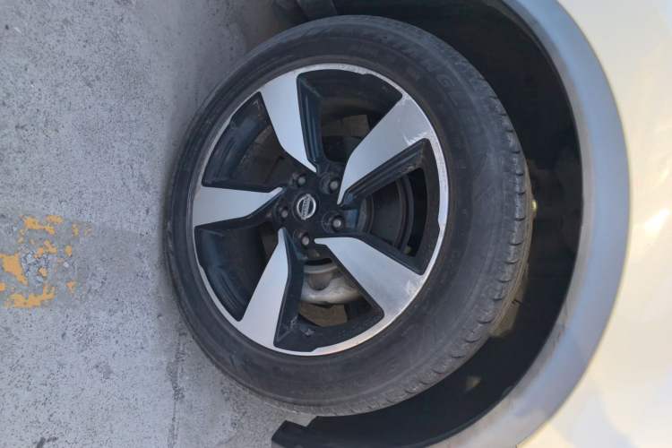 Used Nissan Qashqai 2017 2.0L CVT Luxury Edition China V Standard Right Front Wheel Hub